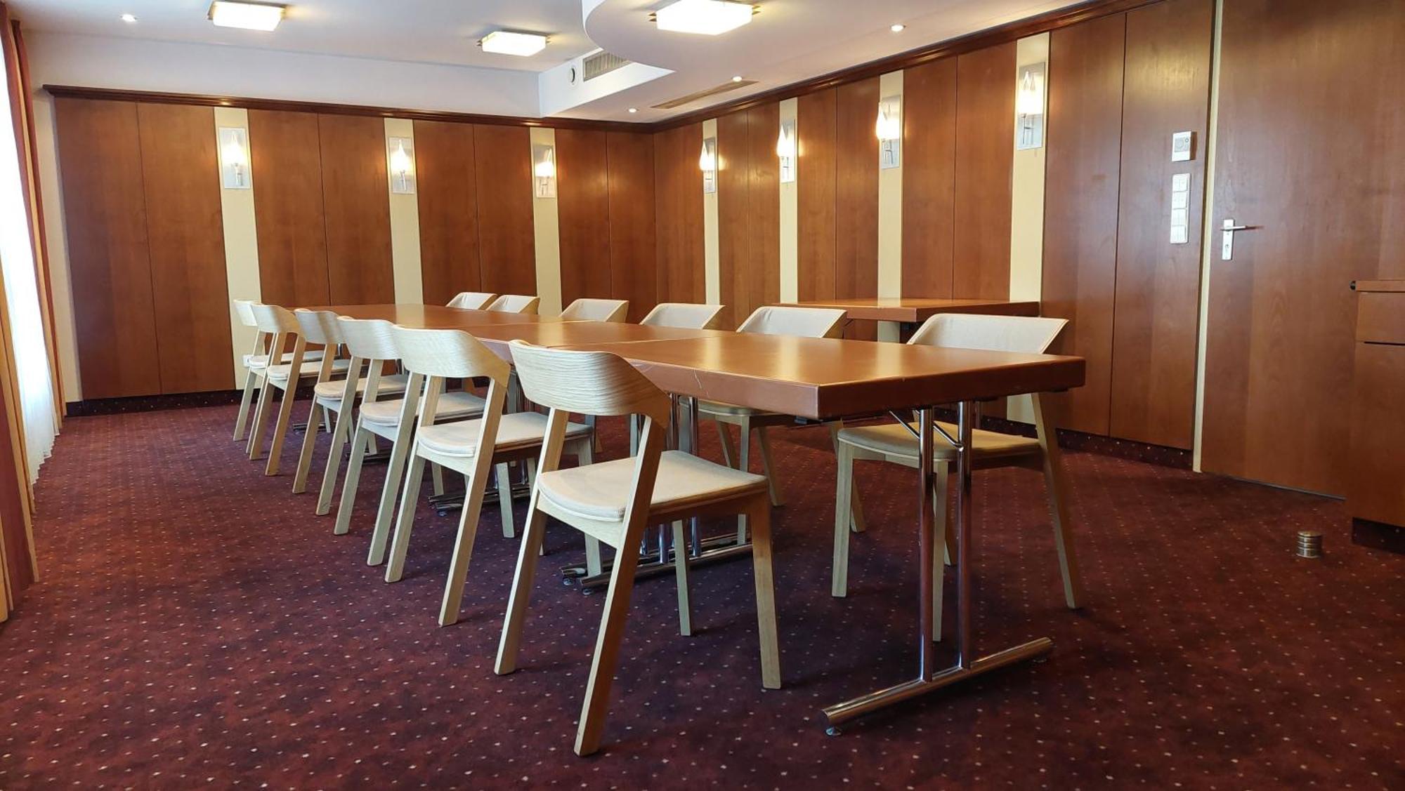 Erikson Hotel Sindelfingen Esterno foto